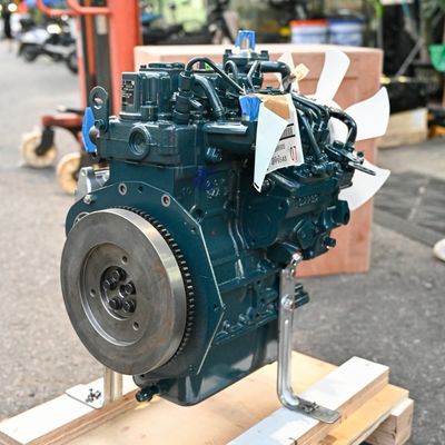 मूल कुबोटा डी782 इंजन असेंबली डी782-ईटी05_सीएन4 डीजल इंजन मोटर 9.8kw 2300 आरपीएम