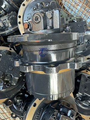 BMVT41, BMVT55, BMVT51, BMVT32, BMVT28 हाइड्रोलिक फाइनल ड्राइव मोटर्स कुबोटा स्किड स्टीयर SVL95 श्रृंखला के साथ संगत