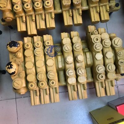 456-1837 471-5697 455-7947 CAT305 306 307E2 मुख्य नियंत्रण वाल्व C2.4 इंजन द्वारा संचालित मिनी हाइड्रोलिक खुदाई भागों