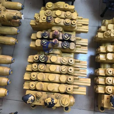 456-1837 471-5697 455-7947 CAT305 306 307E2 मुख्य नियंत्रण वाल्व C2.4 इंजन द्वारा संचालित मिनी हाइड्रोलिक खुदाई भागों
