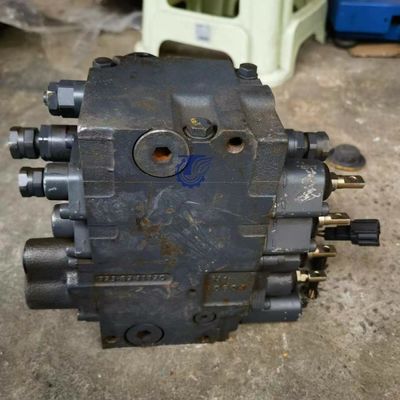 723-82-31100 7238231100 723-82-30100 कोमात्सु के लिए FD35/40-10 FD35Y/40Y-10 FD40Z-10 FD45-10 फोर्कलिफ्ट पार्ट्स हाइड्रोलिक मुख्य नियंत्रण वाल्व