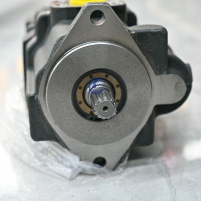 4699382 4605638 NACHI के लिए PVD-1B-32P-11G5-5164AA ZX30U-2 ZX30U-3 ZX35U-2 खुदाई भागों हाइड्रोलिक पंप मुख्य पंप पंप उपकरण एचएसटी पंप बाद के बाजार मूल
